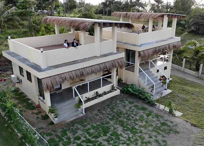 Hotel Casa De Lambug