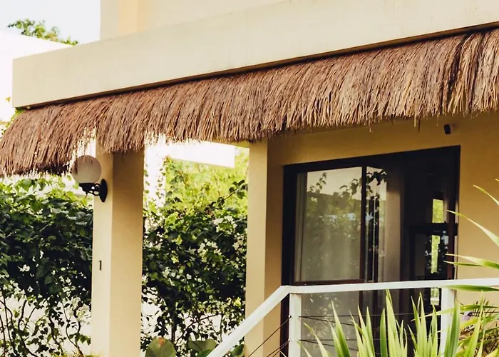 Casa De Lambug Badian